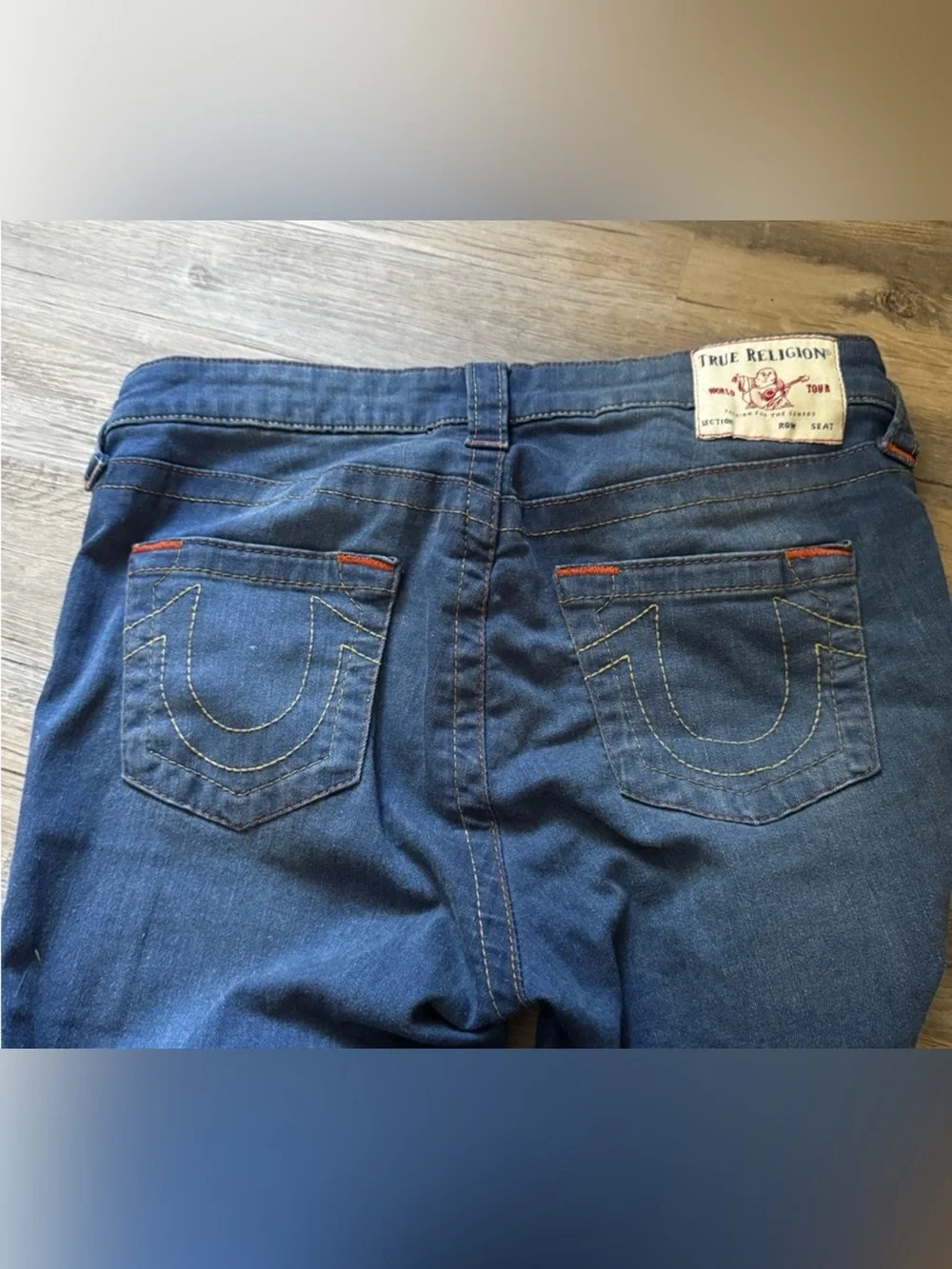 True Religion Halle Mid Rise Super Skinny - Picture 2 of 3